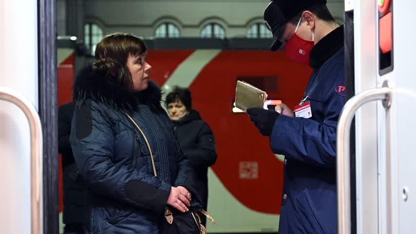 Фото - Россиян предупредили о дефиците билетов на поезда в Белоруссию и Казахстан